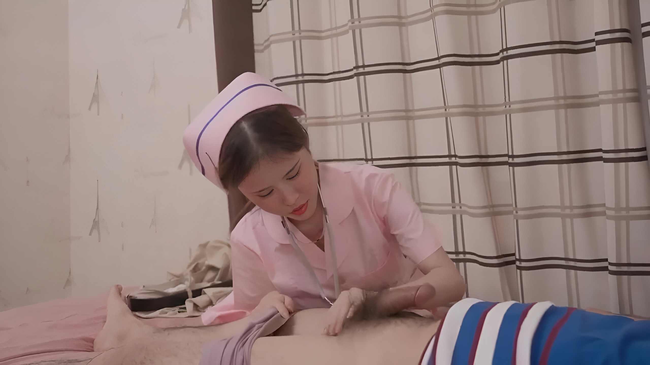 XK-8173 美丽护士的家庭护理服务